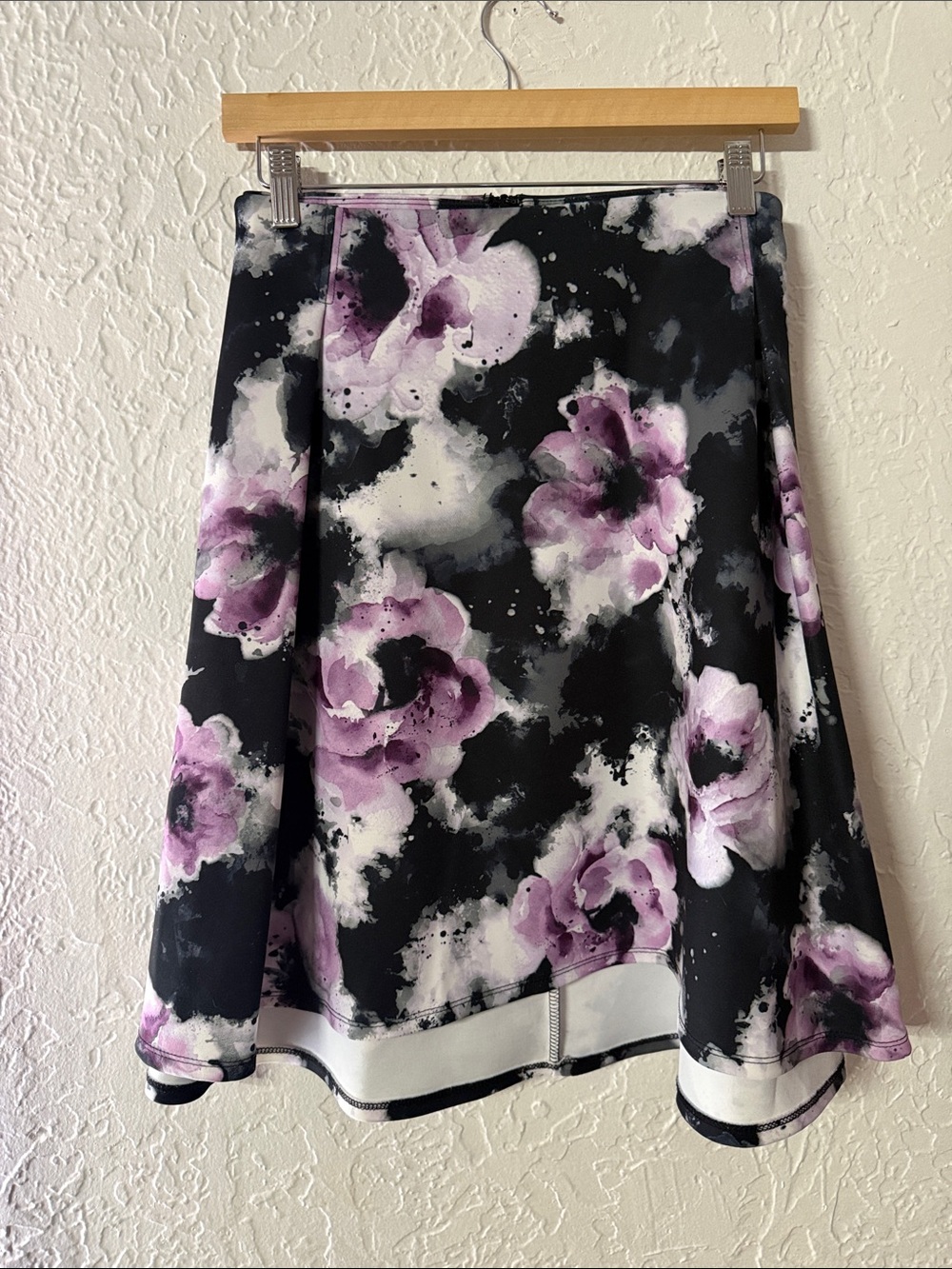 torrid Black & Lavender Watercolor Floral Skater Skirt